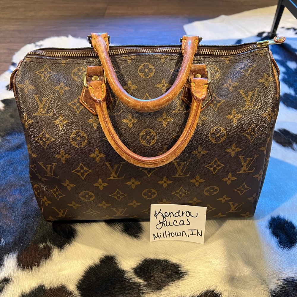 Louis Vuitton Speedy 30